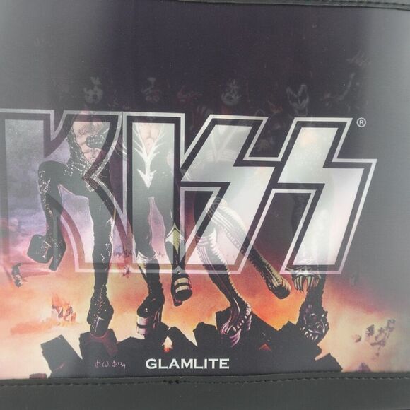 Kiss Glam Light Makeup Bag with Lenticular Cover - Picture 11 of 16